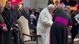Papa a Piazza di Spagna per il tradizionale omaggio alla Madonna