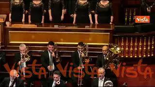 Meloni canticchia "Va', Pensiero" al concerto di Natale al Senato