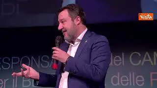 Salvini: "Solo auto elettriche dal 2035? È un errore"