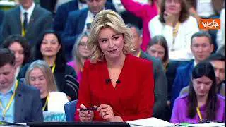 Putin: Sosia? Solo io posso essere simile a me stesso. Siparietto in conferenza stampa con un avatar