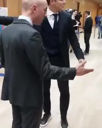 Zanetti bloccato ai sorteggi di Champions: cosa è successo