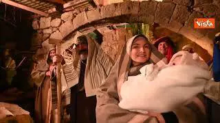 Ecco gli auguri di Natale della Polizia di Stato, il video girato a Civita di Bagnoregio