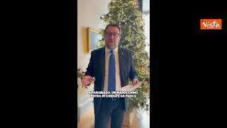 Gli auguri di Salvini sui social: "Buon Santo Natale a tutti, anche a chi vuole cancellarlo"