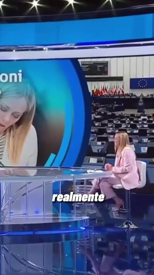 L'intervista fake di Conte a Meloni