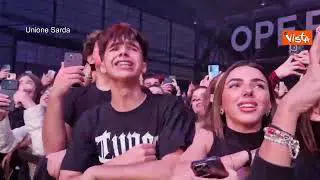 Sfera Ebbasta infiamma il palco dell'Opera Music Forum alla Fiera di Cagliari