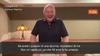 Gli auguri di buon anno di Anthony Hopkins: "Voi bevete pure, io no perché ho smesso"