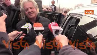 Mr Ok: "Se l'anno prossimo starò meglio potrei riprovare a tuffarmi nel Tevere"