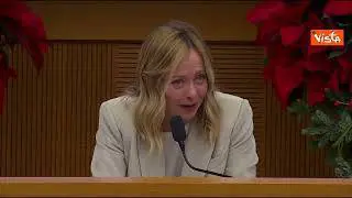 Meloni: "Stanca delle accuse di familismo, stimo classe dirigente Fratelli d'Italia"