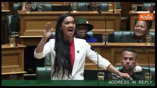 La più giovane deputata della Nuova Zelanda intona la haka in Parlamento, il video diventa virale