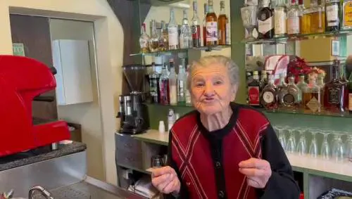 Storia di Anna (Renée) Possi la barista più anziana d’Italia