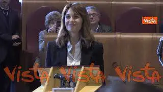 Il sindaco Gualtieri consegna la Lupa Capitolina a Paolo Cortellesi