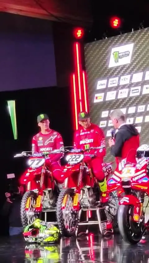 Ducati in Motocross, nuova avventura per Tony Cairoli