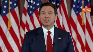 Presidenziali Usa, Ron DeSantis si ritira dalle primarie repubblicane e appoggia Donald Trump
