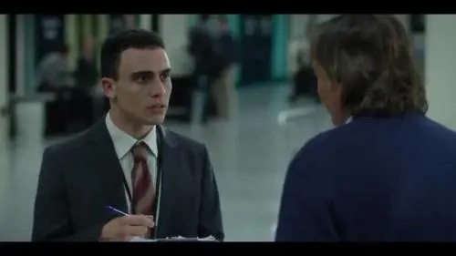 "Pof pof". E il cameo di Adriano Panatta diventa virale