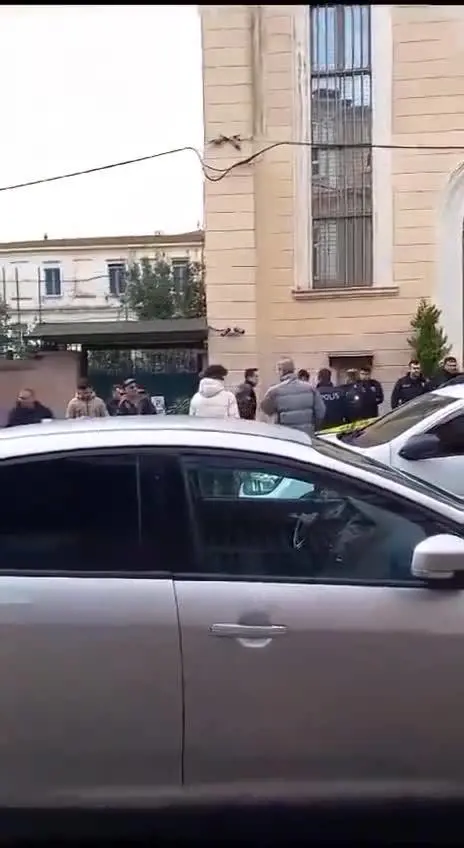 La chiesa italiana di Istanbul dove due uomini armati hanno fatto irruzione