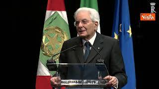 Mattarella: "L'umanità ha sfide comuni, non cerchi di distruggersi"
