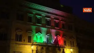 Giorno Ricordo, Montecitorio Tricolore con bandiere a mezz'asta per vittime Foibe