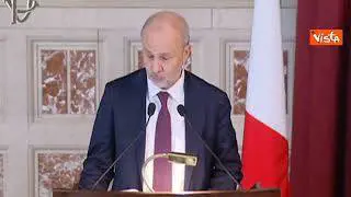 Tumori, Schillaci: "Priorità alla riduzione disuguaglianze e centralità del malato"