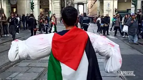 Corteo pro-Palestina a Torino