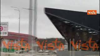 Guerra in Ucraina, ecco le macerie del supermercato colpito da un missile russo a Gostomel