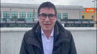 Fratoianni: Piantedosi chieda scusa ai ragazzi manganellati in piazza