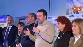 Salvini: "Vergogna chi diffama forze ordine come manganellatori"