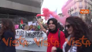 Otto marzo, ecco il corteo transfemminista e a sostegno della Palestina di Napoli