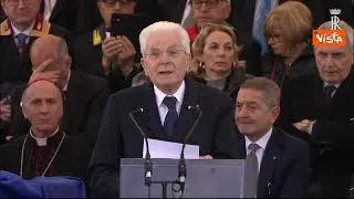 Mattarella a Cassino: "Gesto eroico trovare forze per ricostruzione, la Repubblica si inchina"