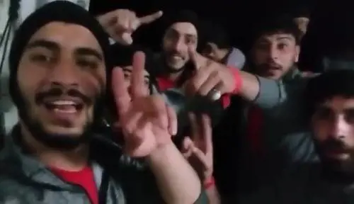 "Grazie siamo salvi". I migranti dalla Ocean Viking ringraziano il trafficante