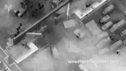 Terroristi di Hamas aprono il fuoco contro le Idf dall'ospedale Al-Shifa