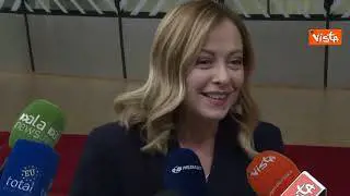 Meloni: "Clima a Consiglio Ue? Sereno" e scherza "da giovani onorevoli"
