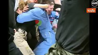 L'equipaggio della navetta russa Sojuz Ms-25 a bordo della Stazione Spaziale