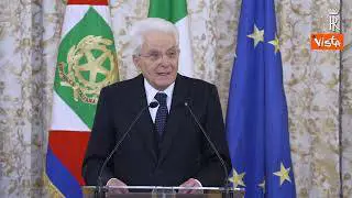 Mattarella: "Le donne e gli uomini dell'Aeronautica militare sono una risorsa per l'Italia"