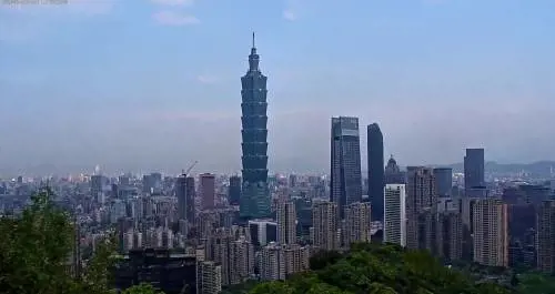 Il terremoto a Taiwan nella capitale Taipei: le immagini della webcam