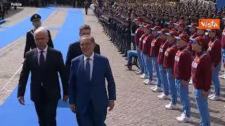 172 anni della Polizia di Stato, Piantedosi e La Russa arrivano alla cerimonia a piazza del Popolo