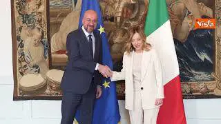 Giorgia Meloni riceve a Palazzo Chigi il presidente del Consiglio Ue Michel