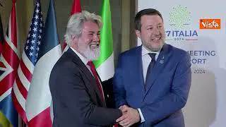 G7 Trasporti, Salvini show all'accoglienza delegazioni: scherza con i giornalisti e con i ministri