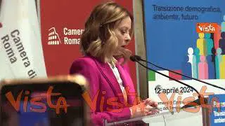 Natalità, Meloni: "Per decenni cattivi maestri hanno denigrato la genitorialità"