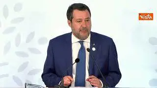 Salvini: "Notizie da Australia drammatiche, leader mondiali usino parole di pace"