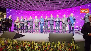 Vinitaly 2024, il taglio del nastro con Urso, Tajani, Fontana e Zaia