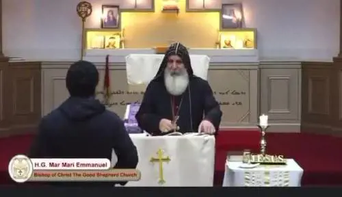 Sydney, il video dell'attacco con coltello in chiesa