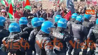 Scontri tra comunità ebraica e i pro Palestina al corteo del 25 aprile a Milano