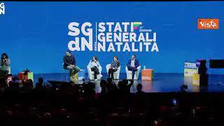 Discorso dei manifestanti agli Stati Generali della Natalità: "Diritto all'aborto a rischio"