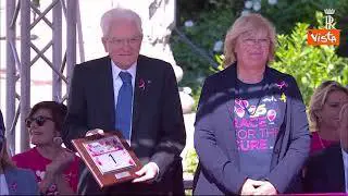 Il Presidente Mattarella partecipa alla partenza della maratona "Race for the Cure"