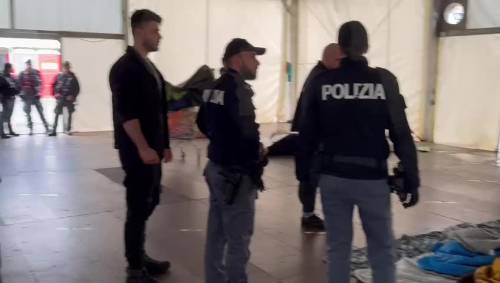 Controlli di polizia a Milano