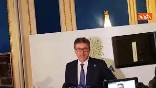 Giorgetti a conferenza stampa G7: "Domande su questioni romane? Mi volete ricacciare all'inferno"