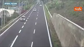 Ubriaca al volante a Taormina perde il controllo e va a sbattere in galleria