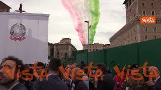 Festa della Repubblica, il passaggio delle Frecce Tricolori sopra l'Altare della Patria