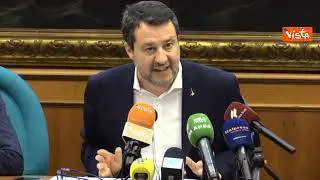 Salvini: In mancanza alcol test, sì a reggersi su un piede solo per verificare stato di ubriachezza