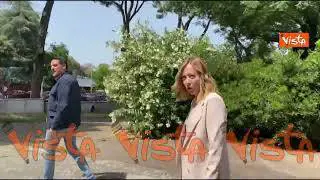 Europee, Meloni uscendo dal seggio: "E' molto importante andare a votare"